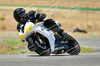 media/May-16-2025-2WTD (Fri) [[87c82739e1]]/B Group/Session 3 (Turn 4)/